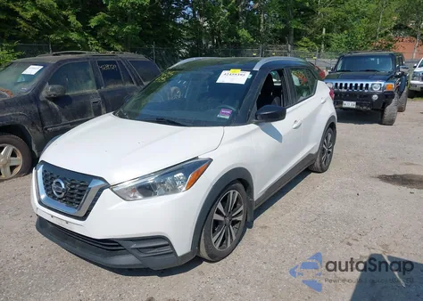 2018 Nissan Kicks Sv из США, поврежденный, VIN 3N1CP5CU3JL519149